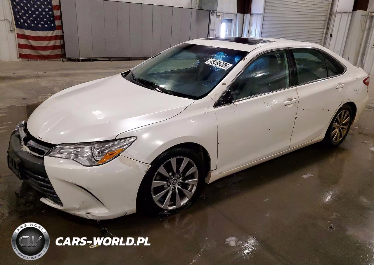 2015 Toyota Camry Xle – zdjęcie 1 z 12