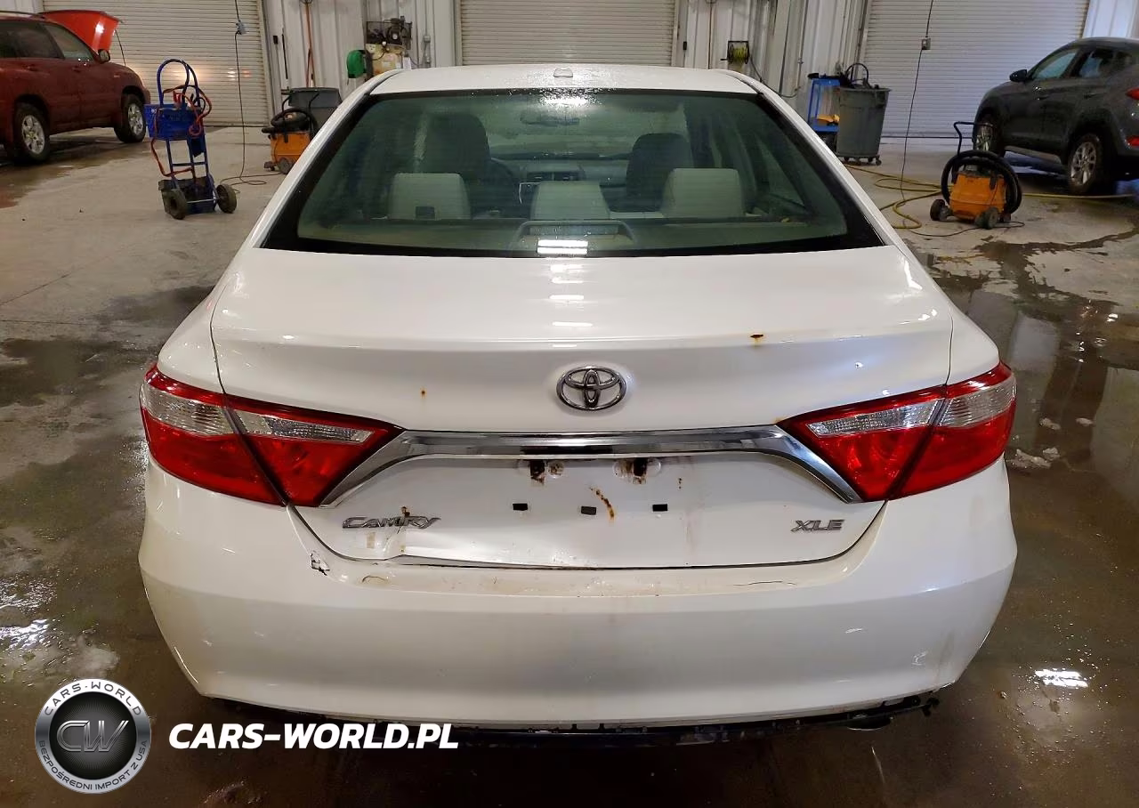 2015 Toyota Camry Xle VIN:4T1BF1FK5FU874301 - 6
