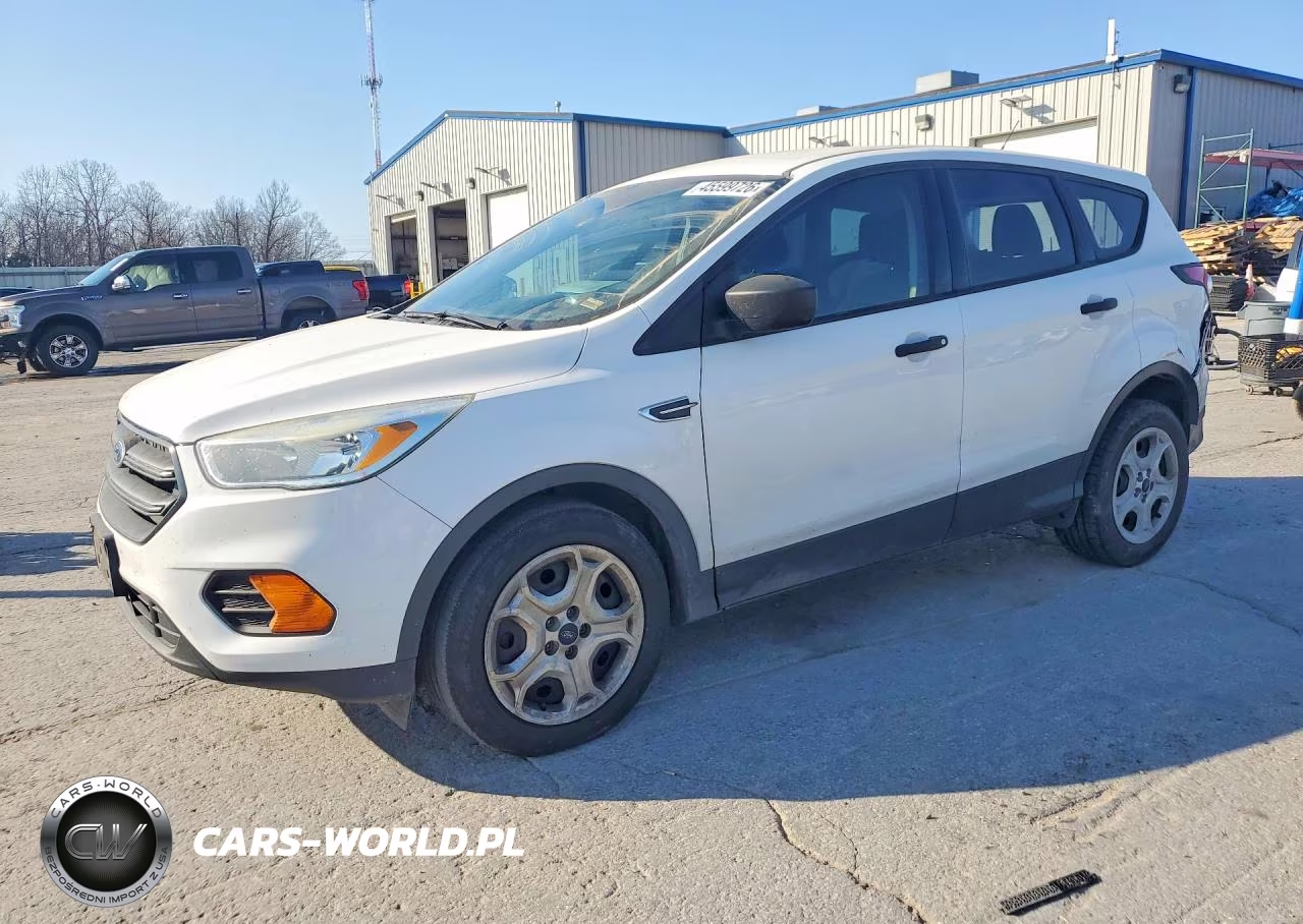 2017 Ford Escape S – zdjęcie 1 z 13