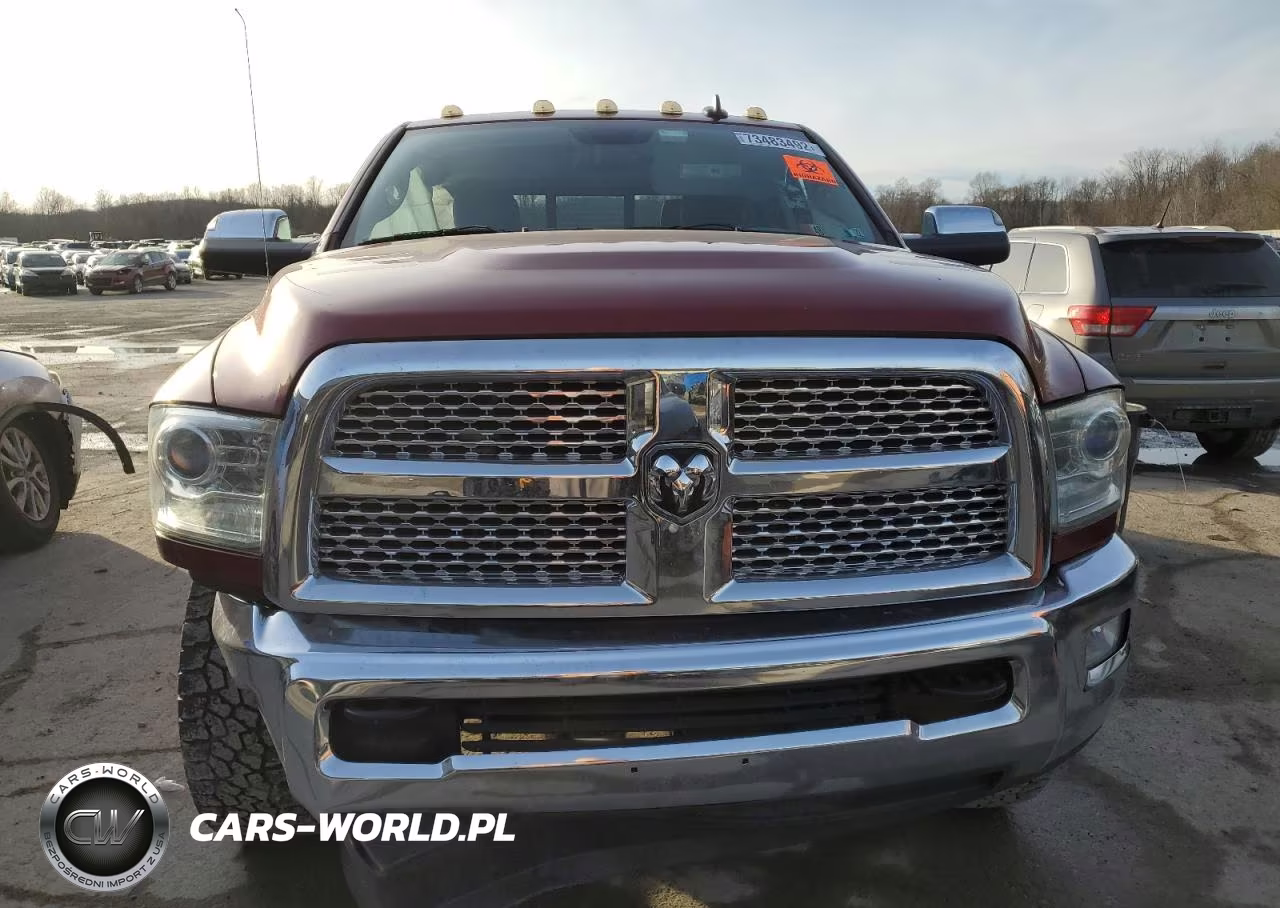2015 Ram 3500 Laramie VIN:3C63R3EJ2FG688536 - 5
