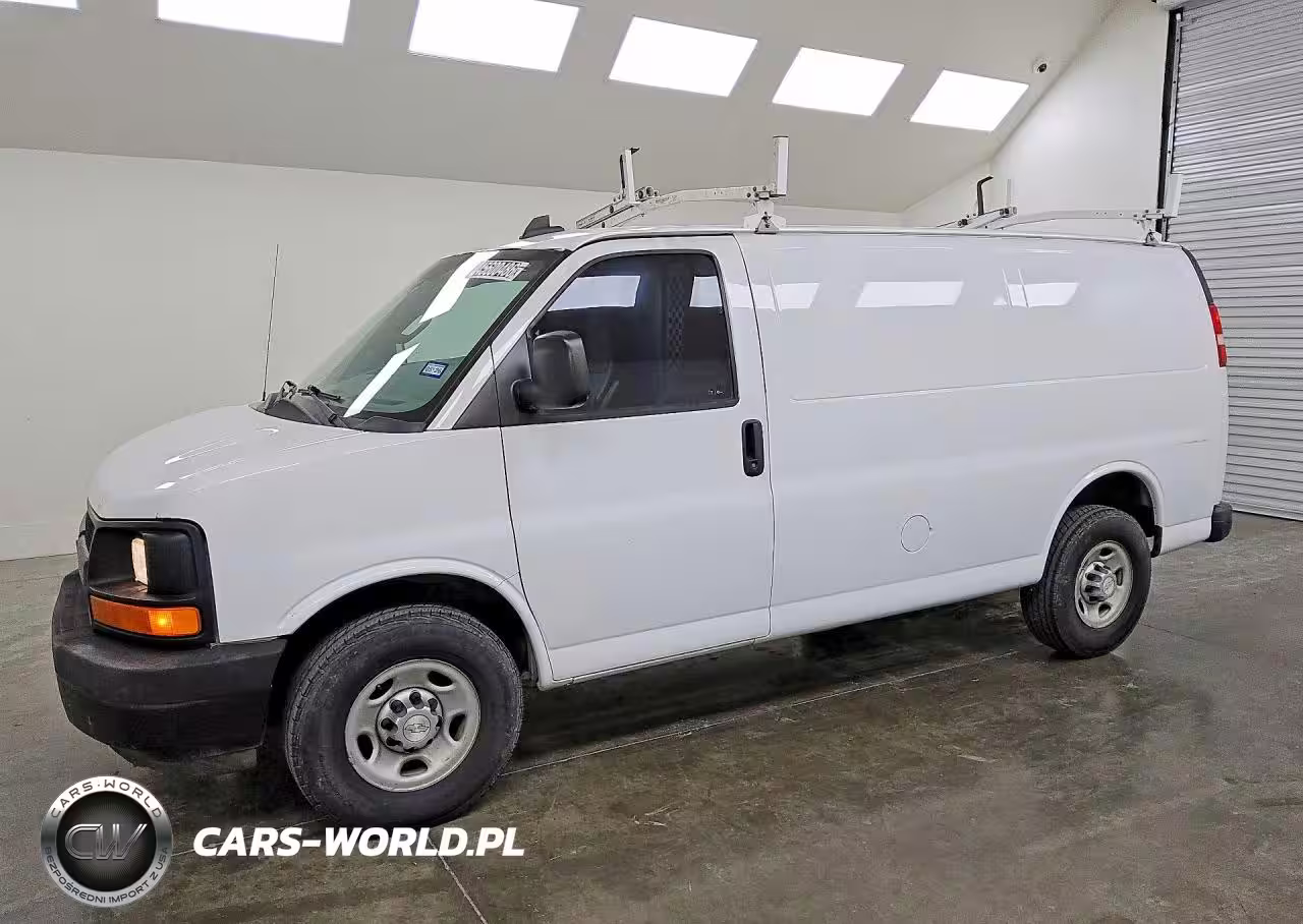 2017 Chev Express G2500