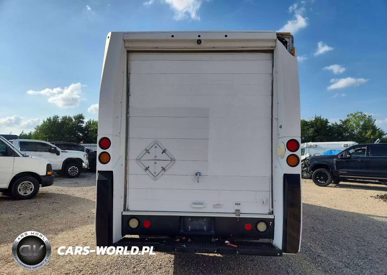 2016 Isuzu Reach Delivery Van VIN:JALB4T173G7W00330 - 6