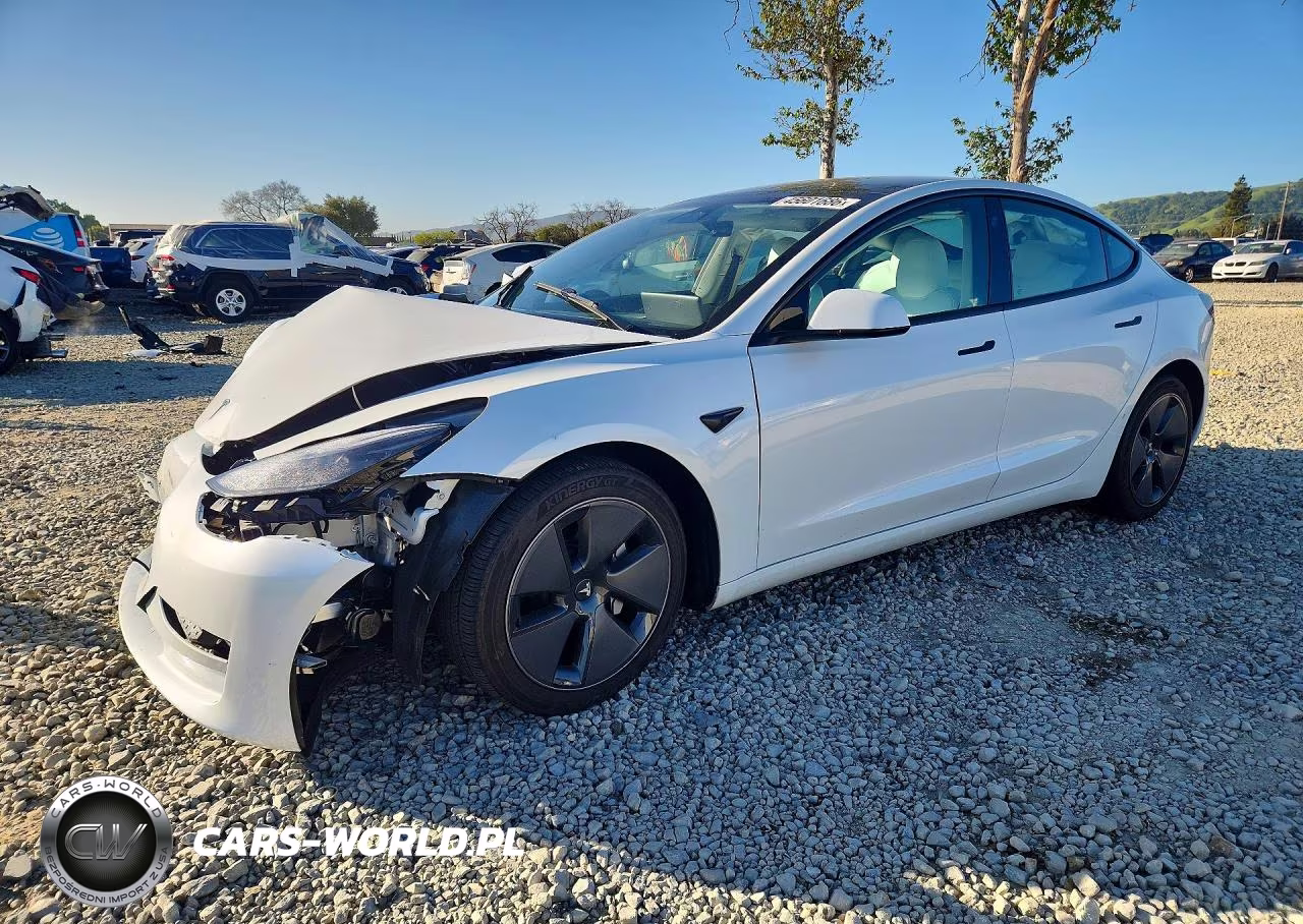 2023 Tesla Model 3 – zdjęcie 1 z 12