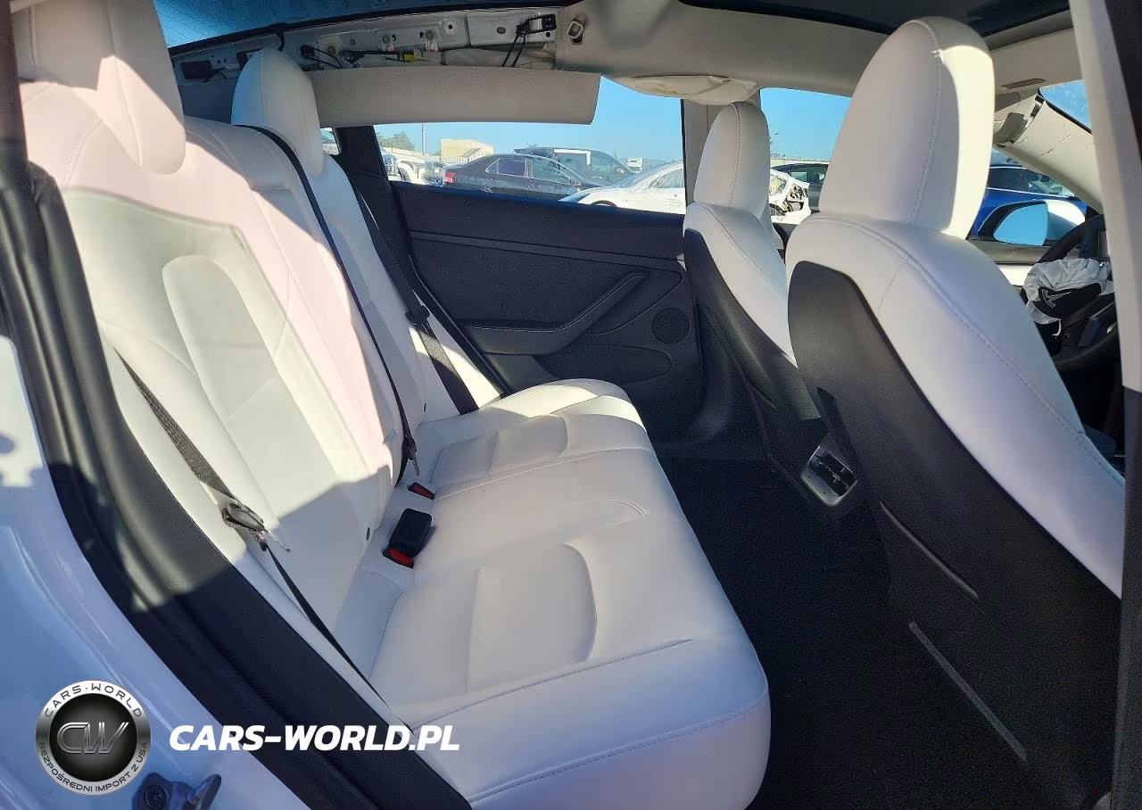 2023 Tesla Model 3 VIN:5YJ3E1EA7PF581305 - 10