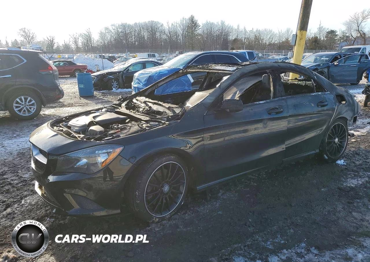 2014 Mercedes-Benz Cla 250 4Matic – zdjęcie 1 z 12