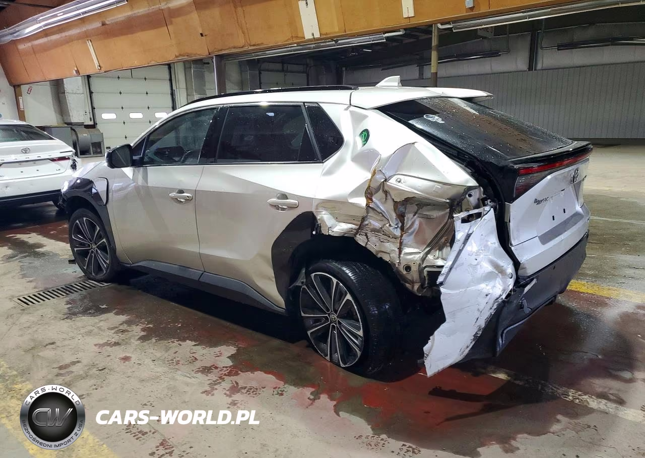 2023 Toyota Bz4X Limited VIN:JTMABACA4PA039025 - 2