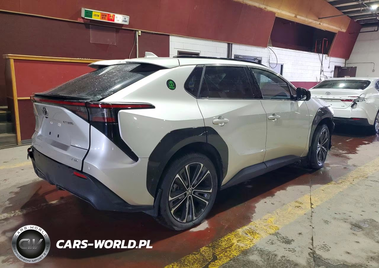 2023 Toyota Bz4X Limited VIN:JTMABACA4PA039025 - 3