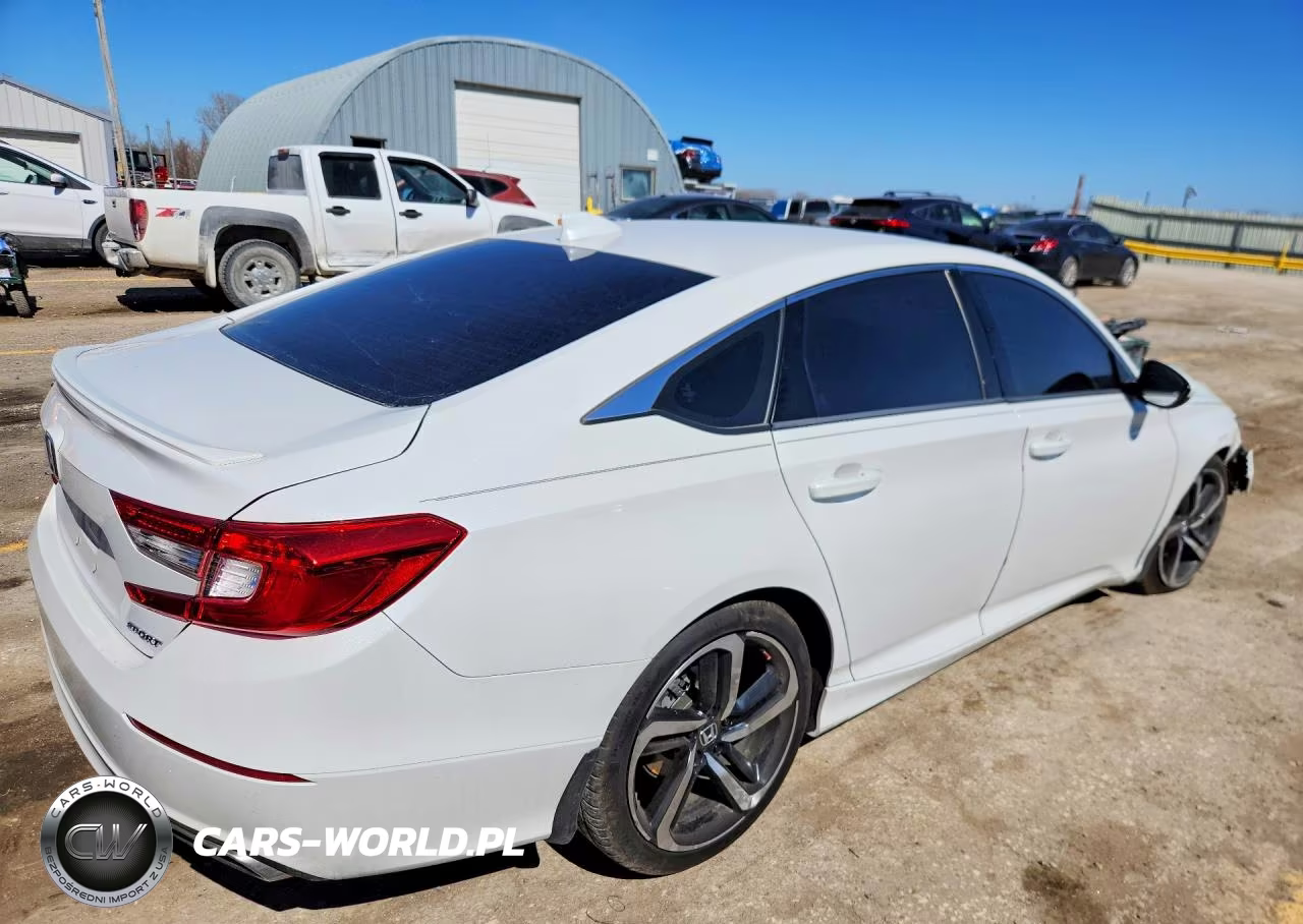 2019 Honda Accord VIN:1HGCV1E32KA100834 - 3