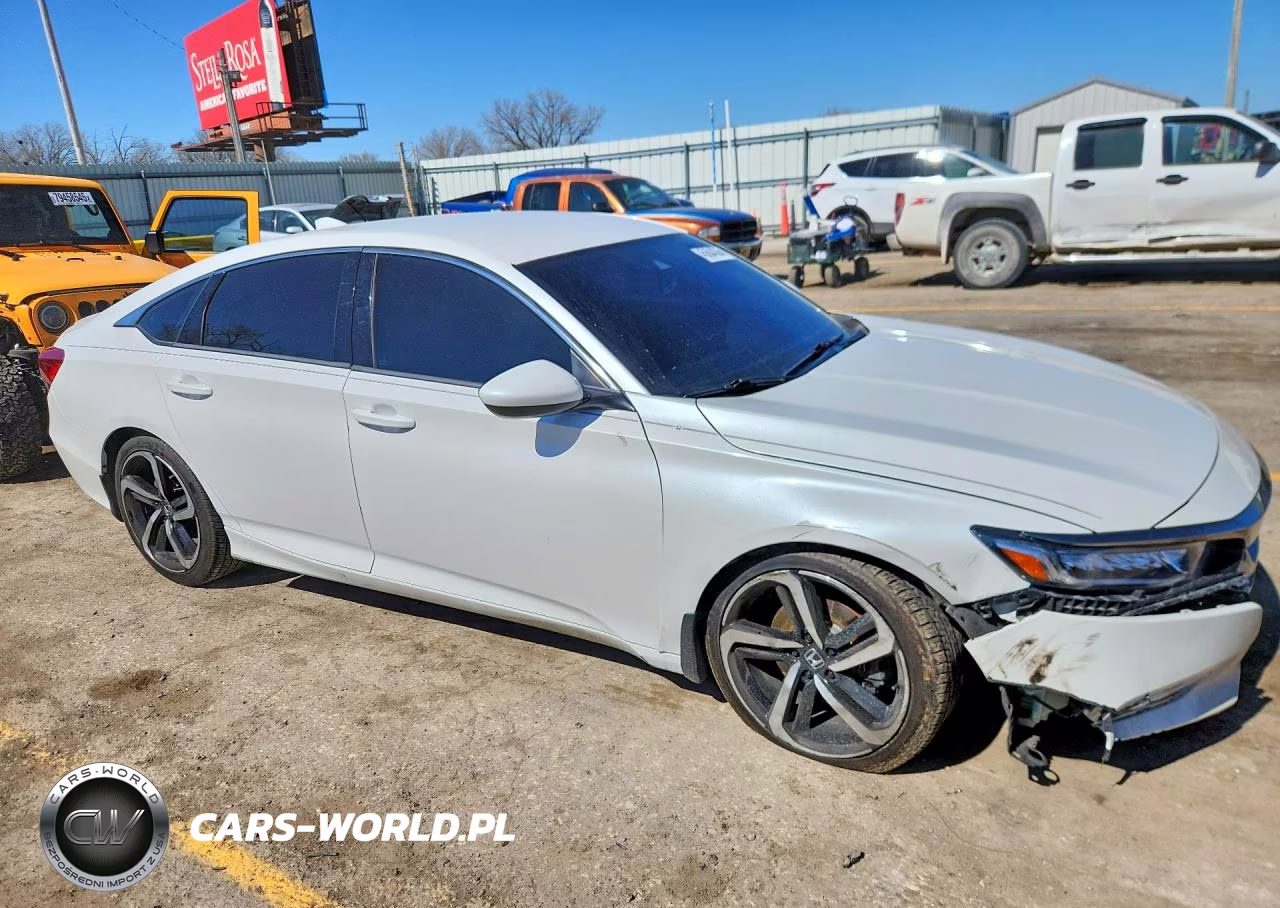 2019 Honda Accord VIN:1HGCV1E32KA100834 - 4