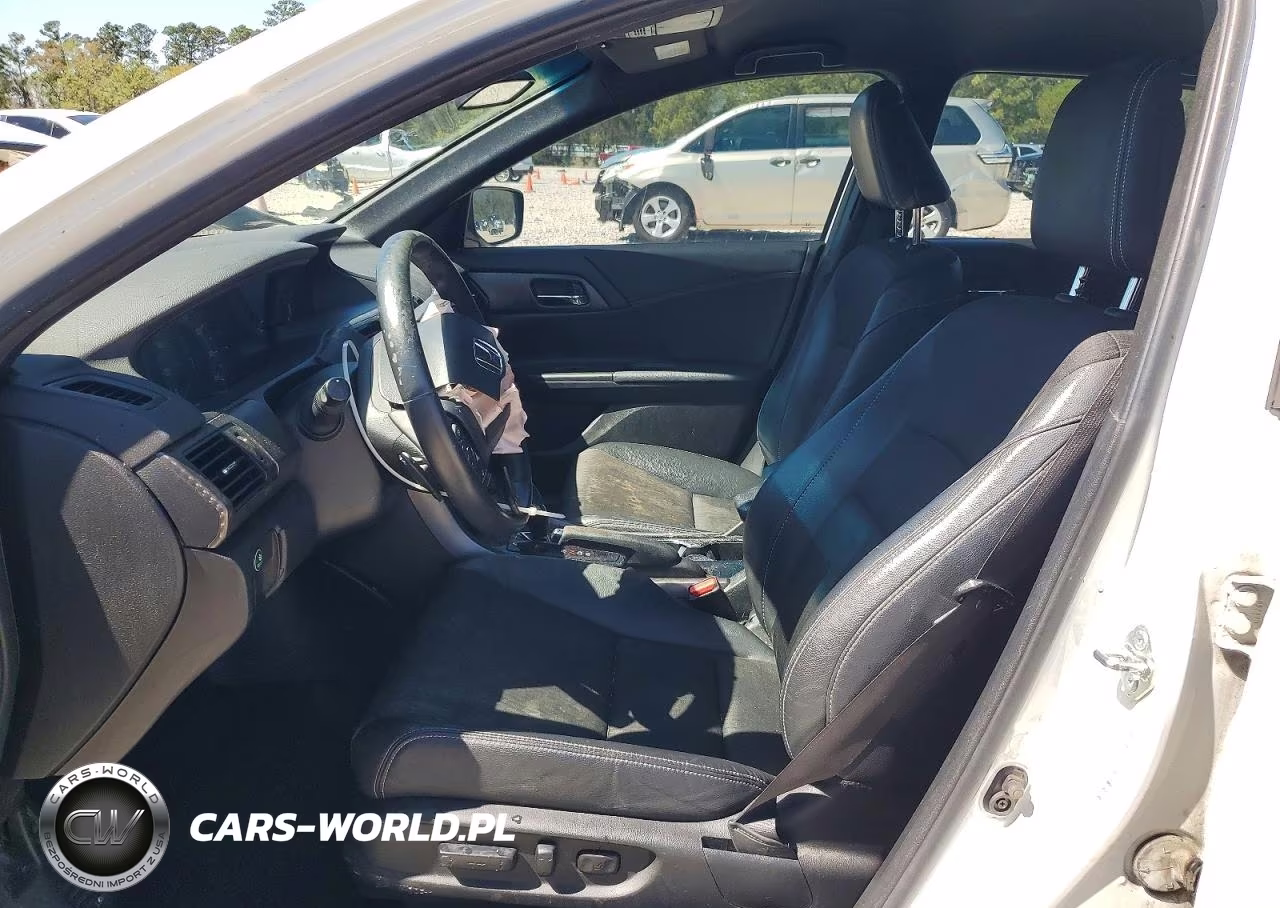 2017 Honda Accord Sport VIN:1HGCR2F59HA297617 - 7
