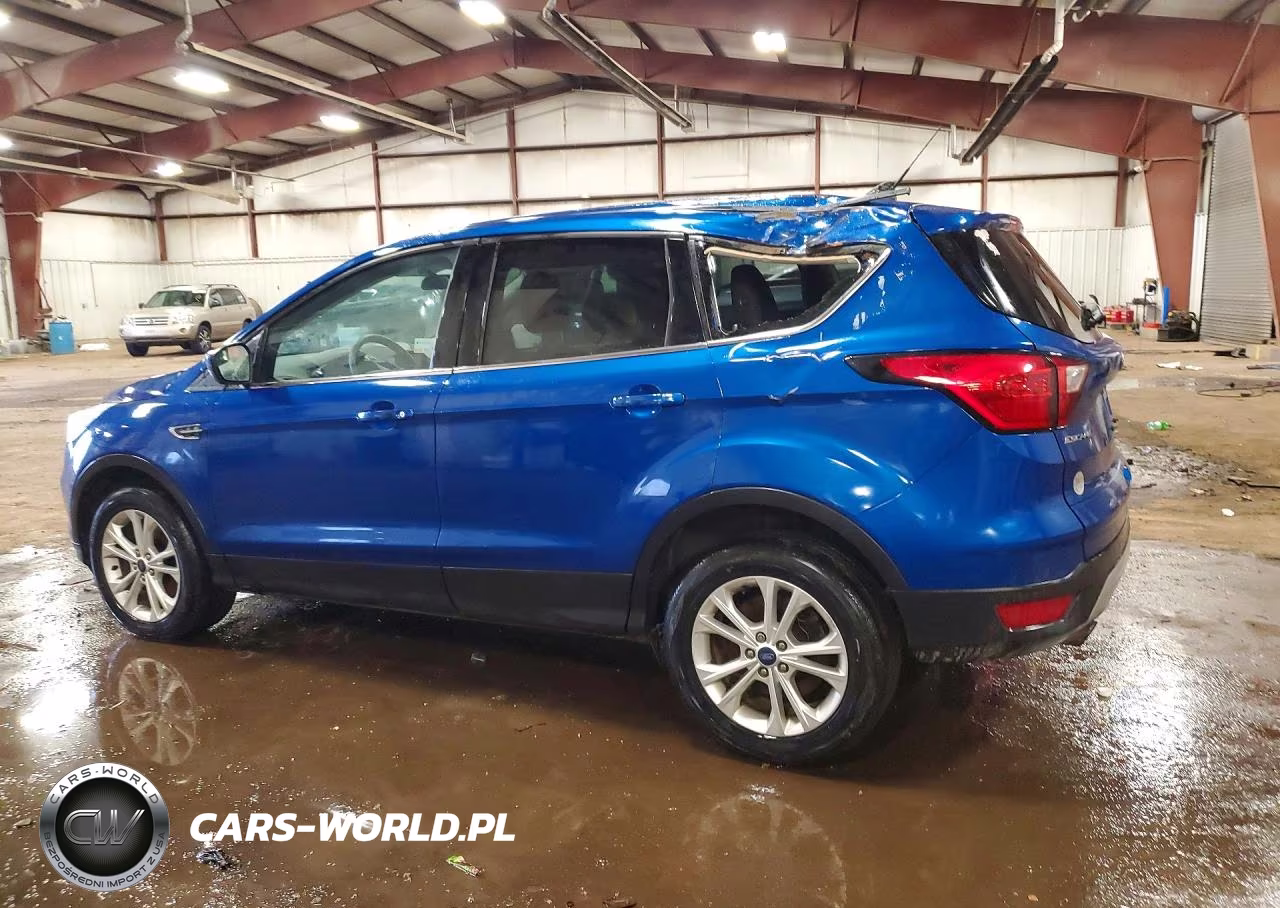 2019 Ford Escape Se VIN:1FMCU9GD0KUA97187 - 2