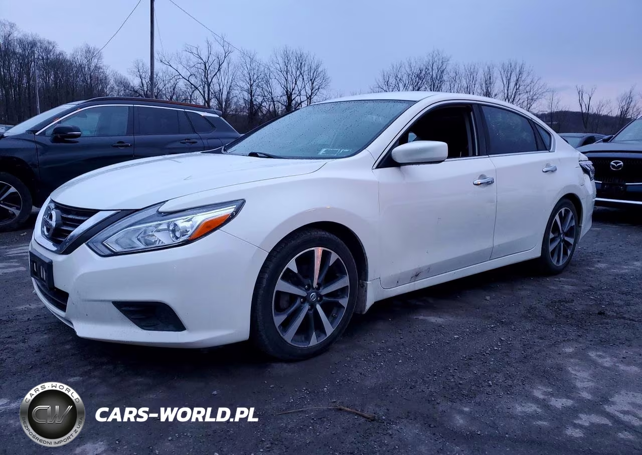 2016 Nissan Altima 2.5 Sr – zdjęcie 1 z 12