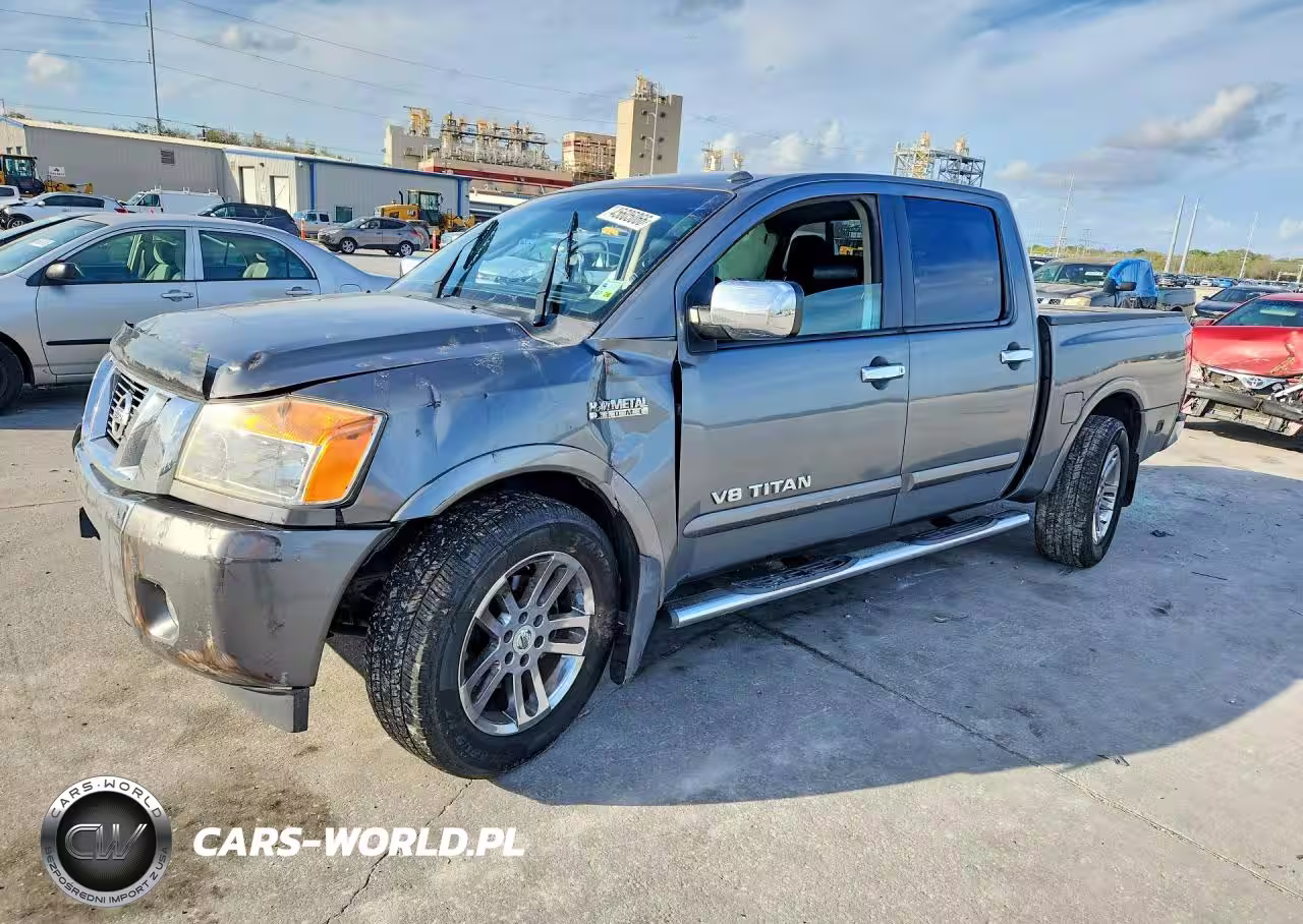 2015 Nissan Titan Sl