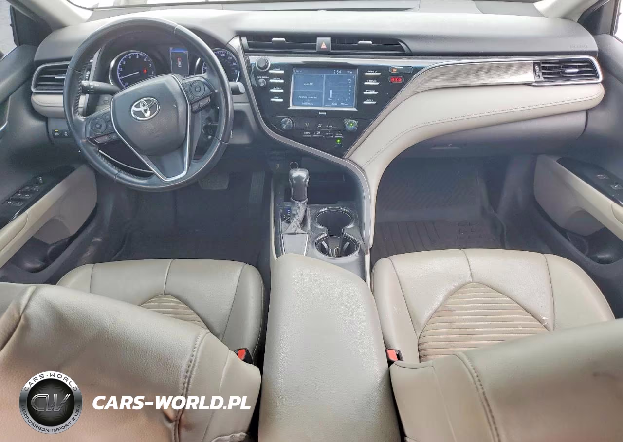 2020 Toyota Camry Se VIN:4T1G11AK0LU324494 - 8