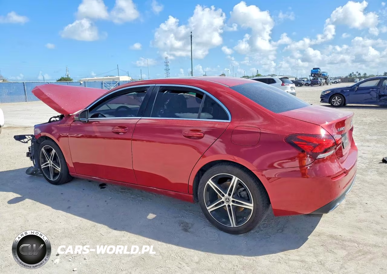 2020 Mercedes-Benz A 220 VIN:W1K3G4EB0LJ210211 - 2