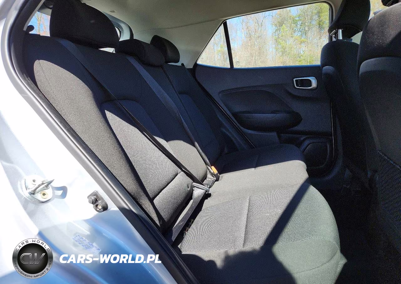 2021 Hyundai Venue Se VIN:KMHRB8A38MU097998 - 11
