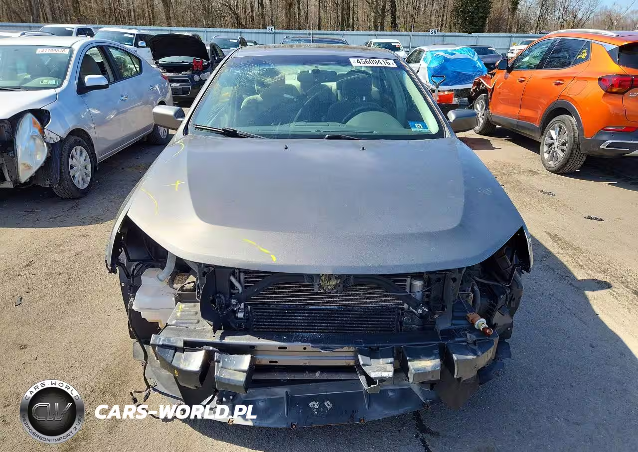 2010 Ford Fusion Hybrid VIN:3FADP0L30AR411165 - 5