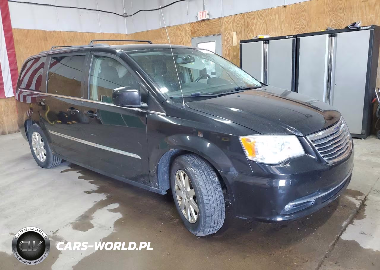 2013 Chrysler Town & Country Touring VIN:2C4RC1BG2DR646683 - 4