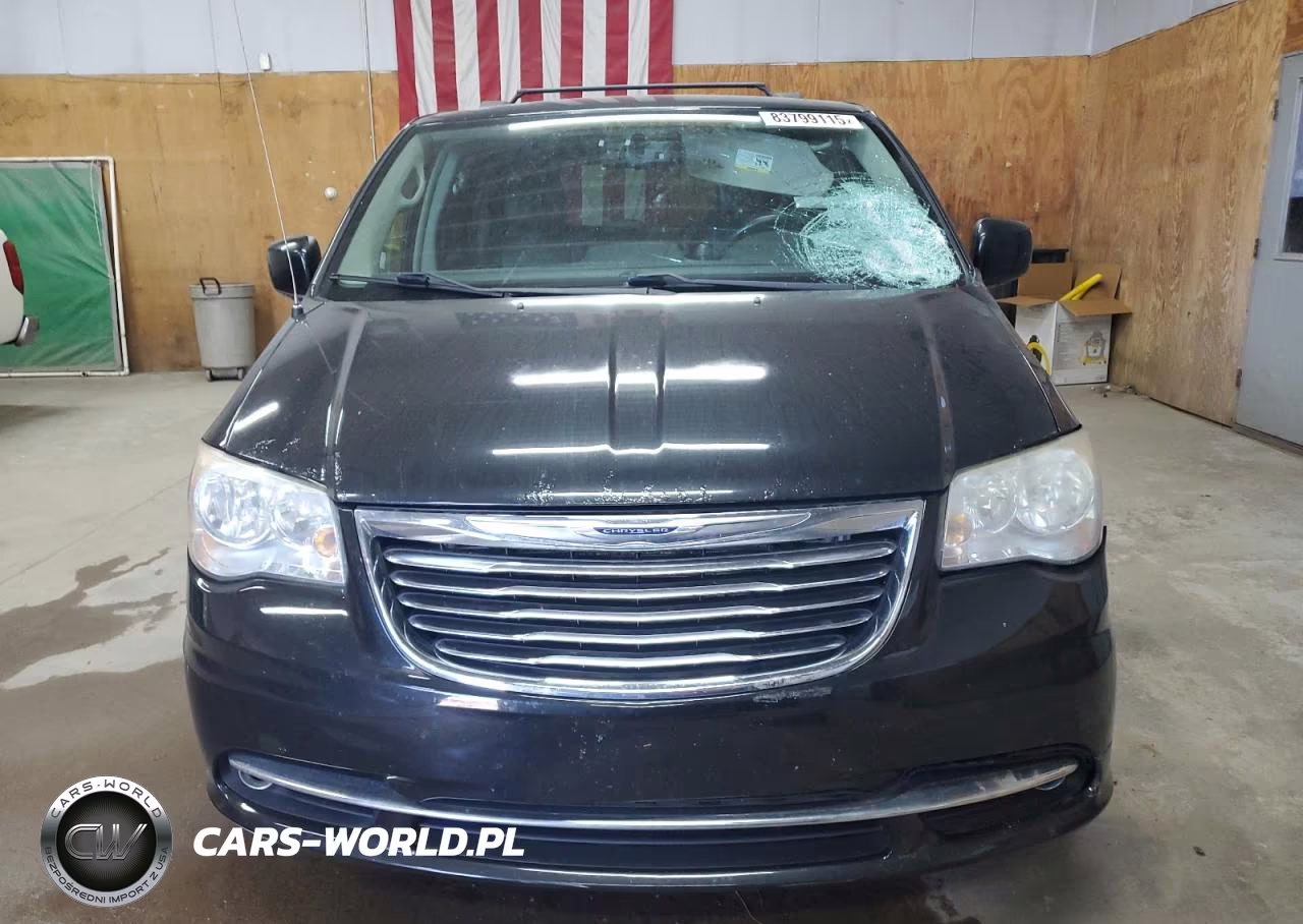 2013 Chrysler Town & Country Touring VIN:2C4RC1BG2DR646683 - 5
