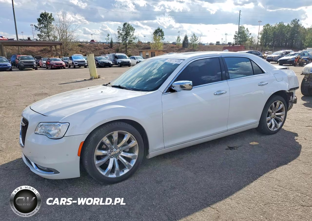 2016 Chrysler 300C
