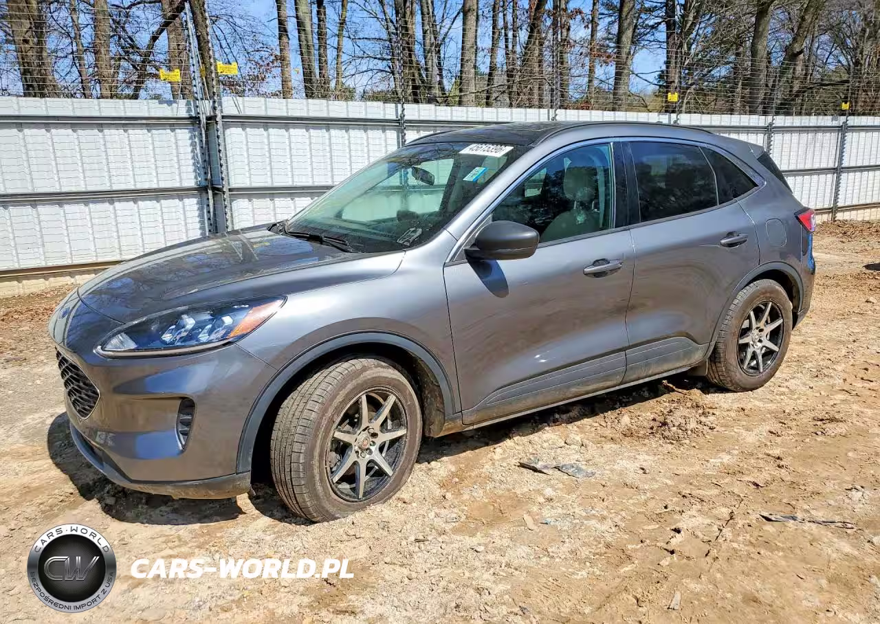 2022 Ford Escape Se