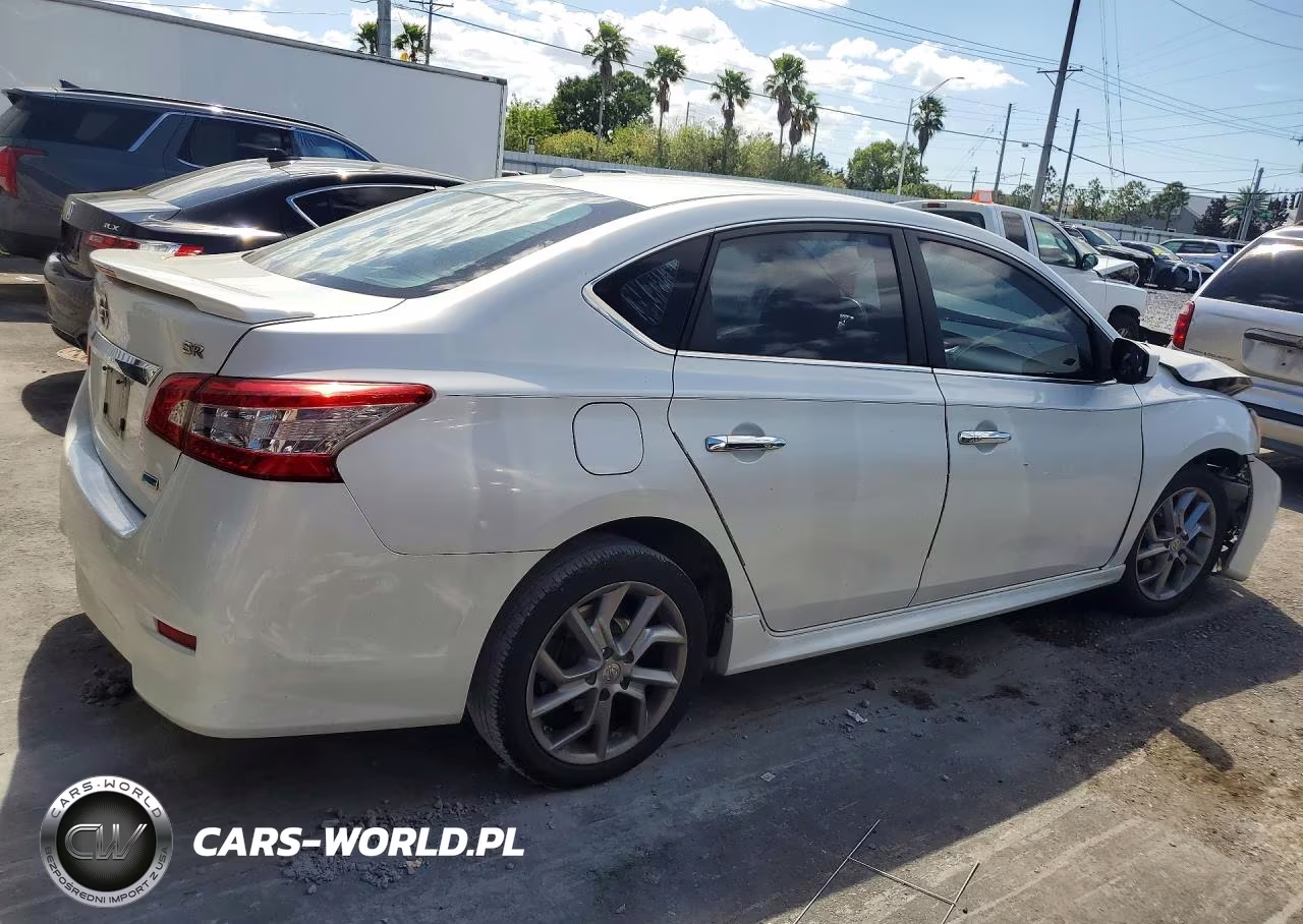 2014 Nissan Sentra Sr VIN:3N1AB7AP2EL643787 - 3
