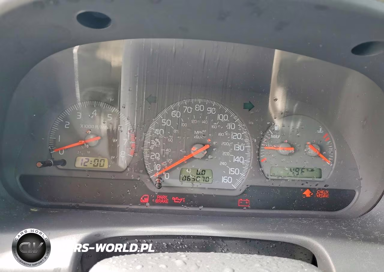 2002 Volvo S40 1.9T VIN:YV1VS29522F875388 - 9