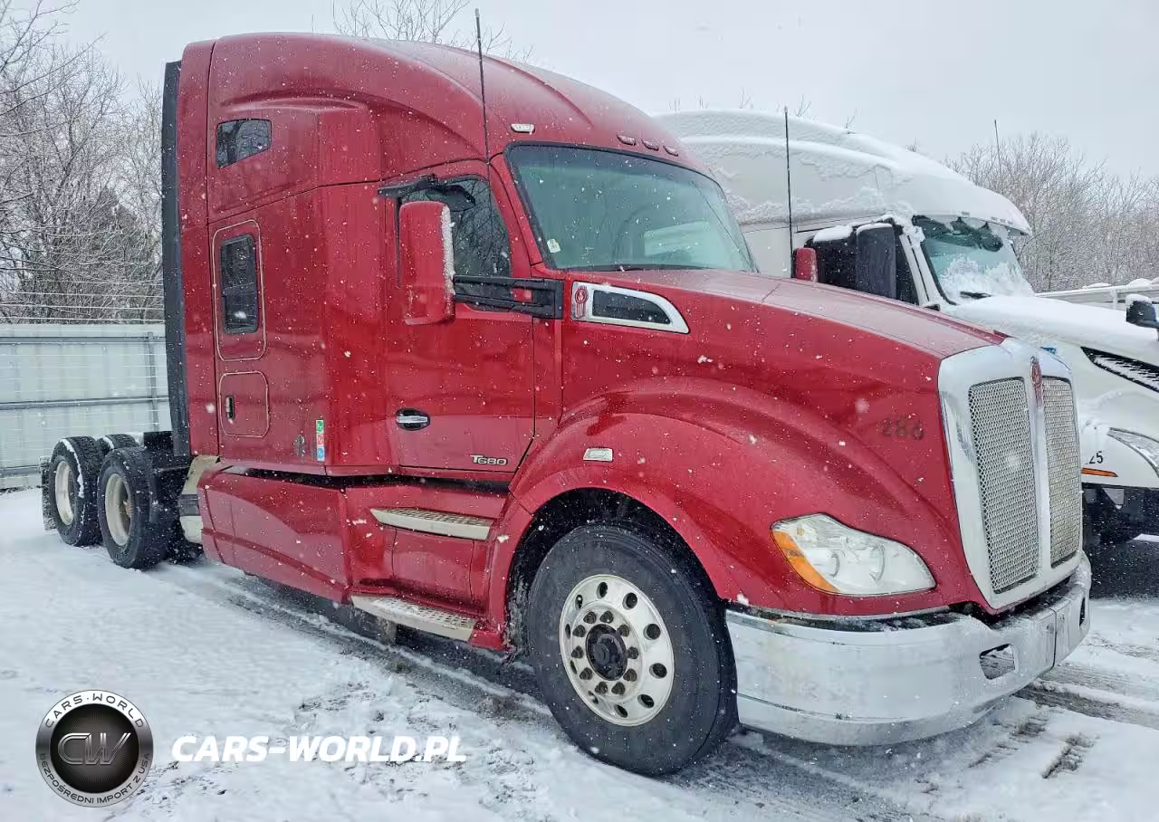 2016 Kenworth T680 Semi Truck