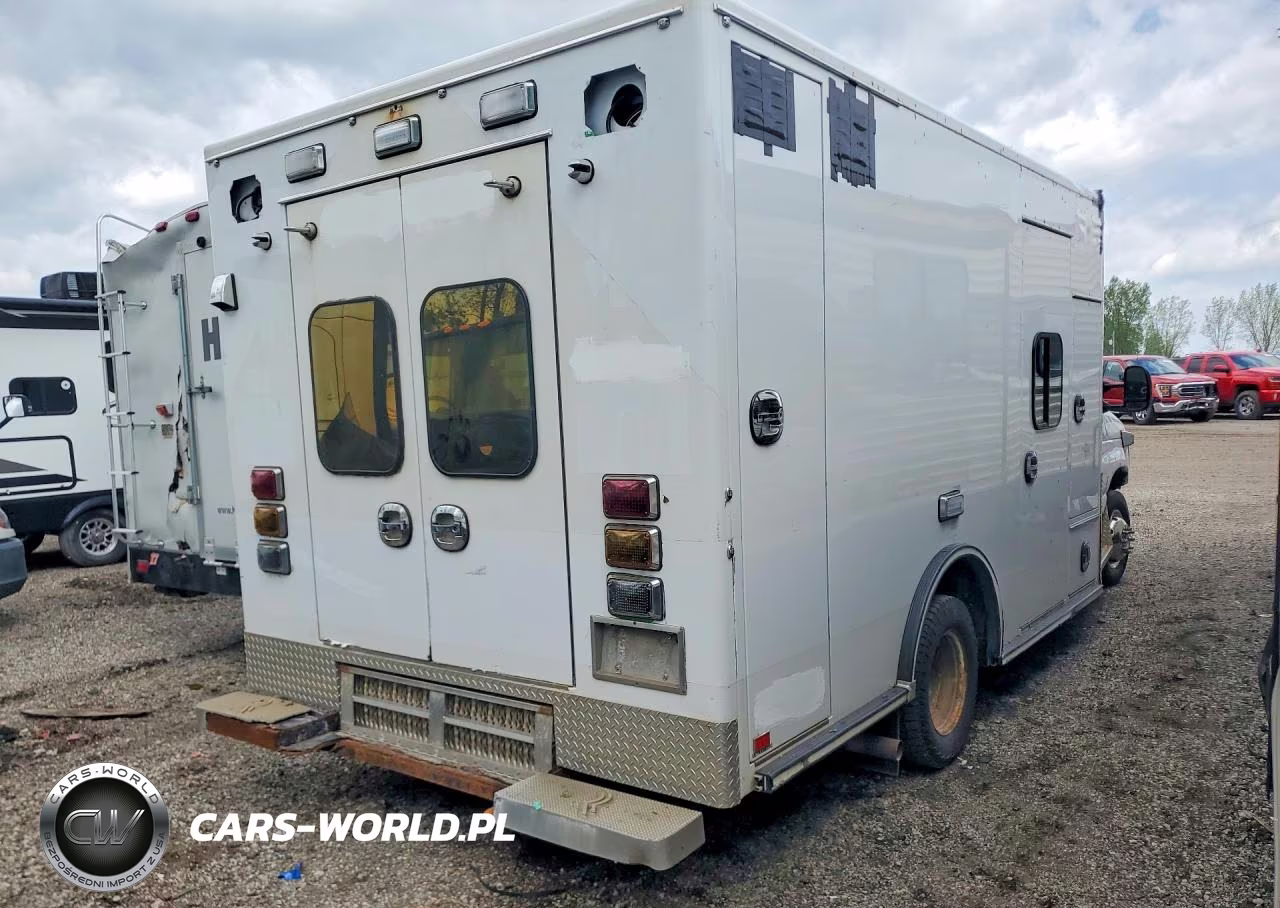 2016 Ford E450 Ambulance VIN:1FDXE4FSXGDC24438 - 3