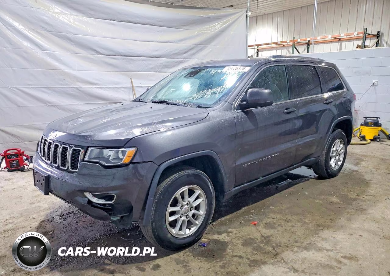 2020 Jeep Grand Cherokee Laredo