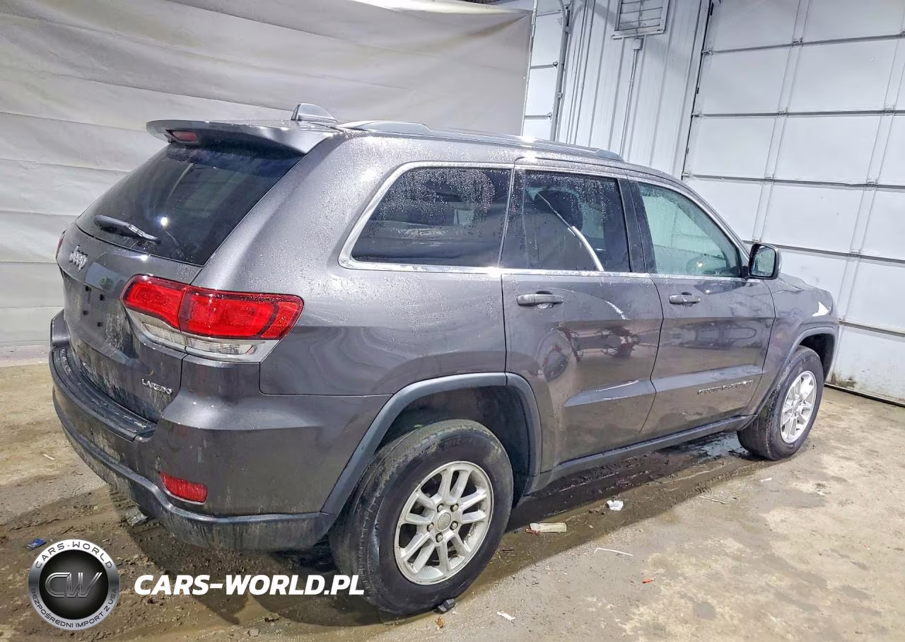 2020 Jeep Grand Cherokee Laredo VIN:1C4RJFAG5LC290354 - 3
