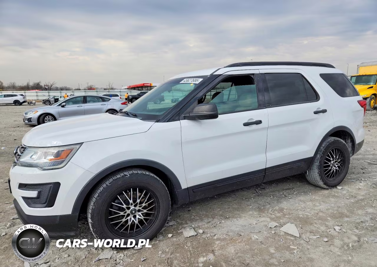 2016 Ford Explorer