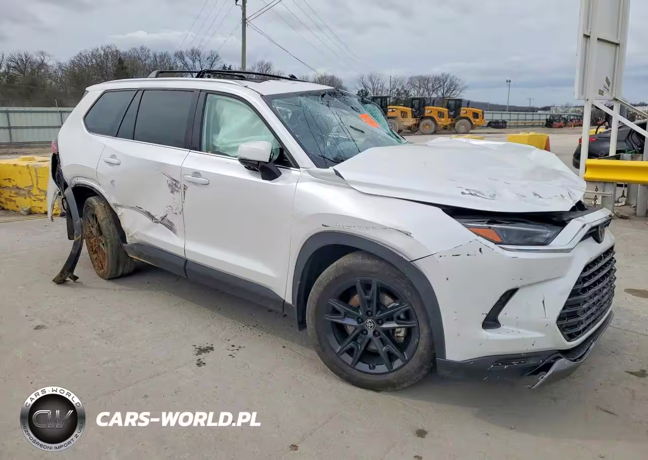 2024 Toyota Grand Highlander Platinum VIN:5TDAAAB57RS063235 - 4