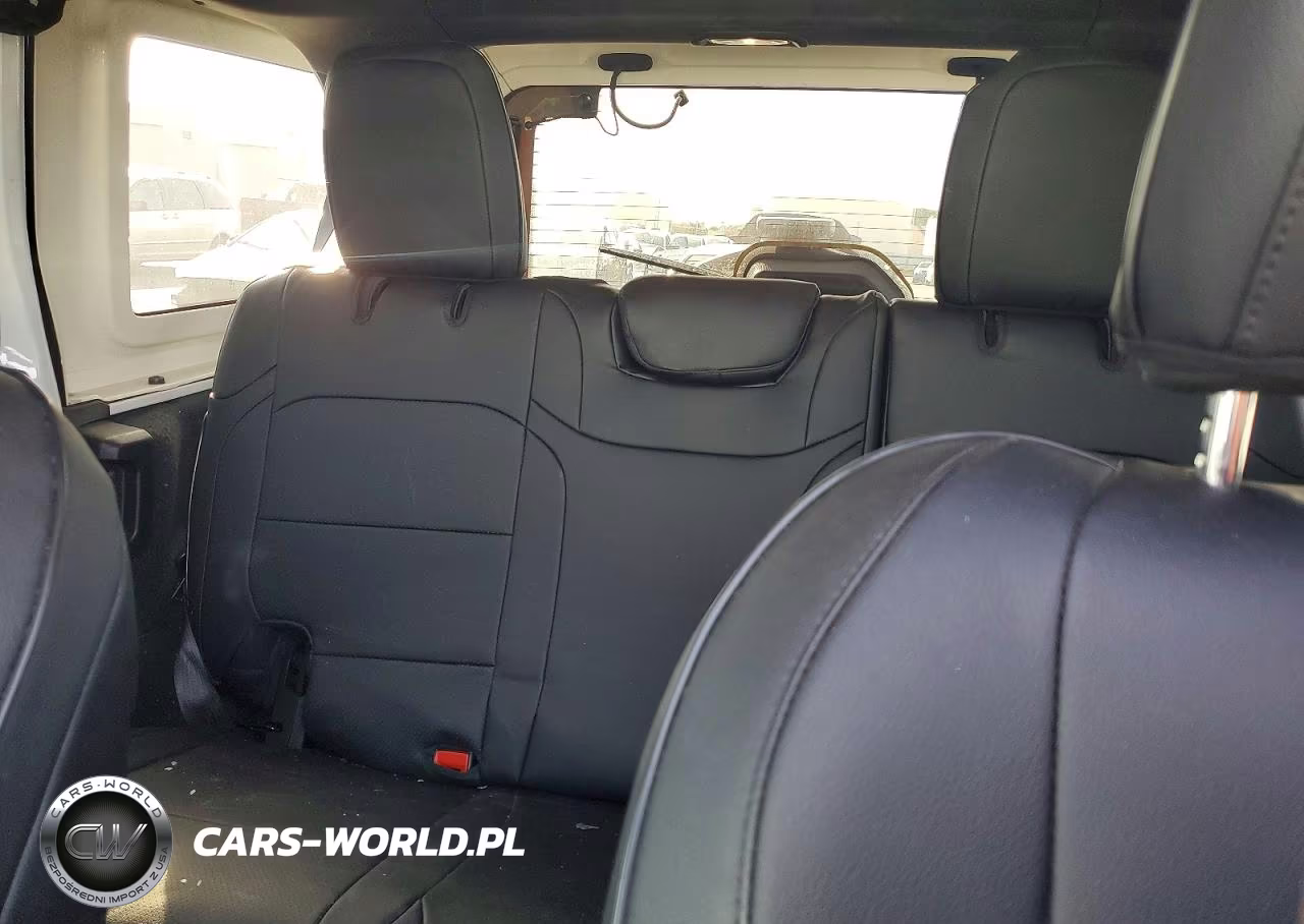 2021 Jeep Wrangler Unlimited Sport VIN:1C4HJXDG2MW519392 - 10