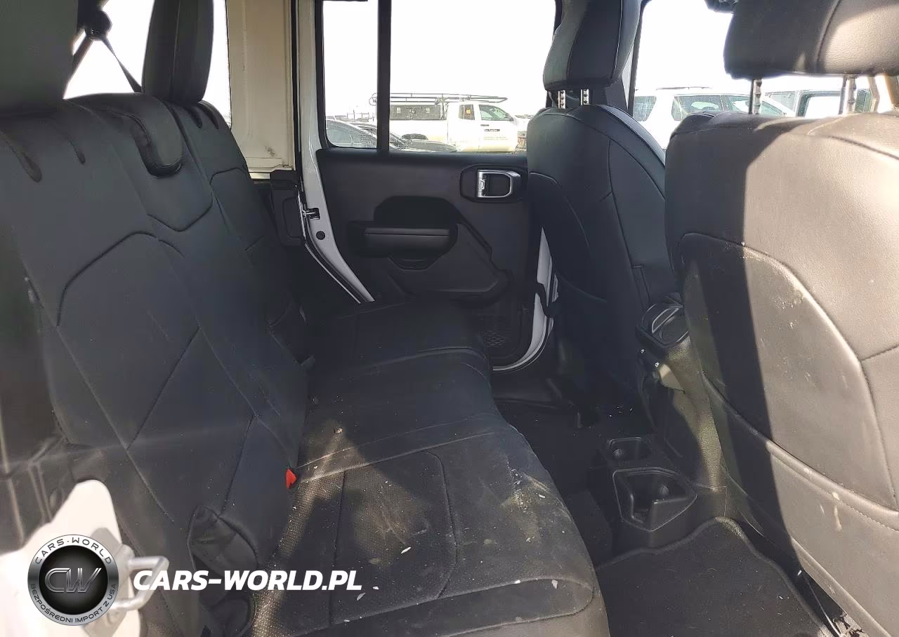 2021 Jeep Wrangler Unlimited Sport VIN:1C4HJXDG2MW519392 - 11