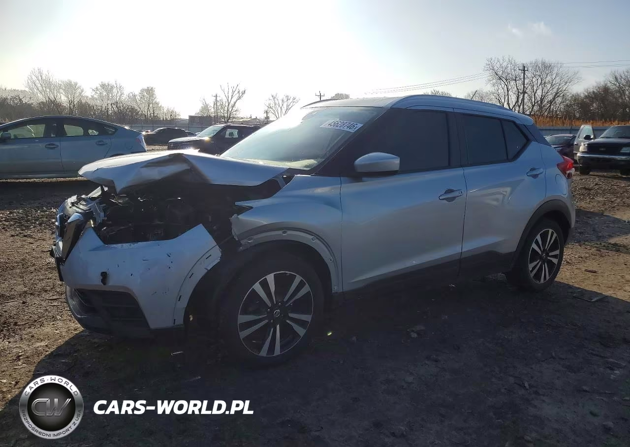 2020 Nissan Kicks Sv