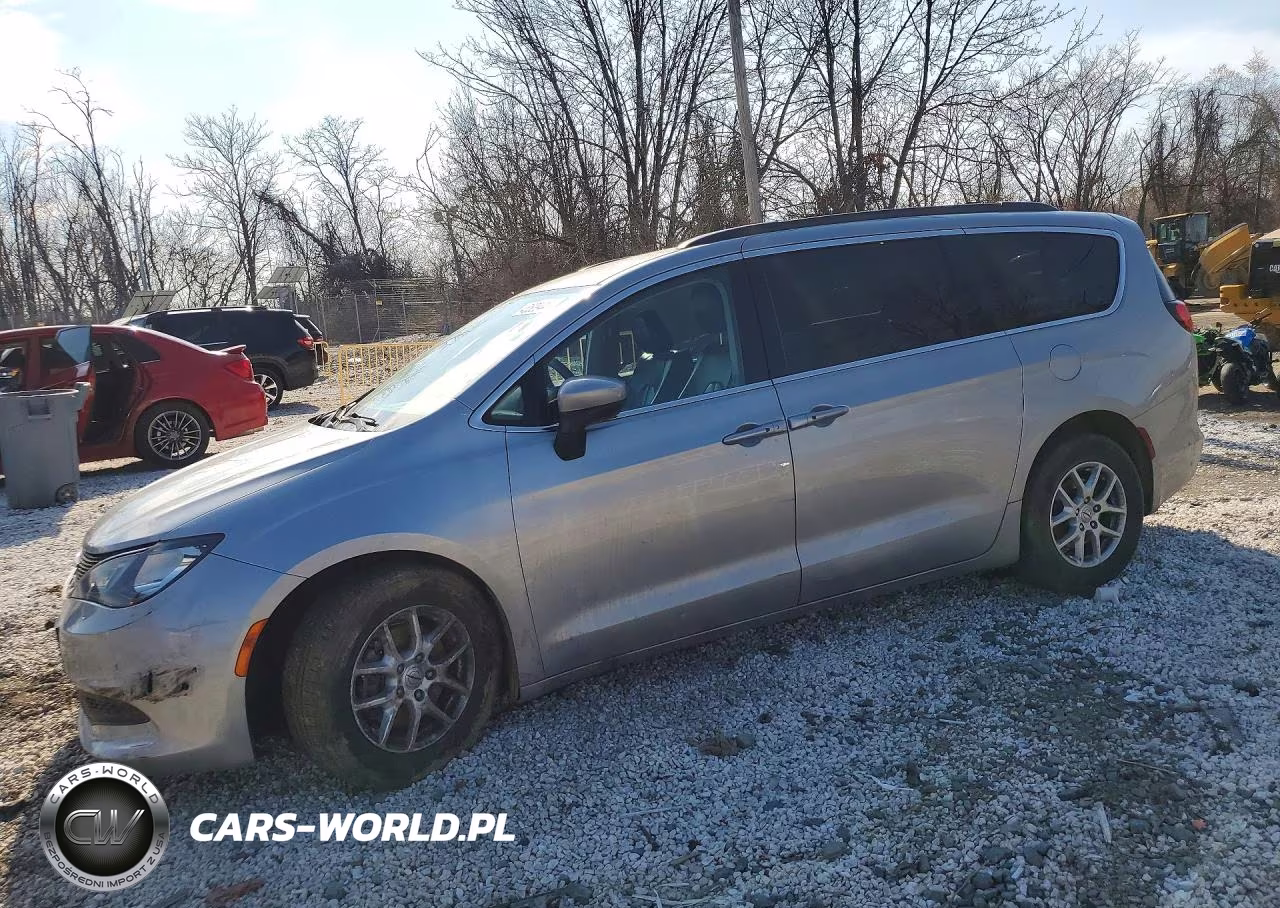 2021 Chrysler Voyager Lxi VIN:2C4RC1DG4MR512528 - 1