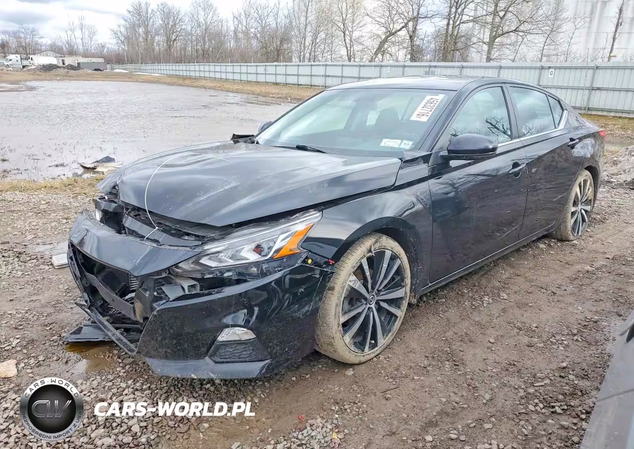 2019 Nissan Altima 2.0 Sr