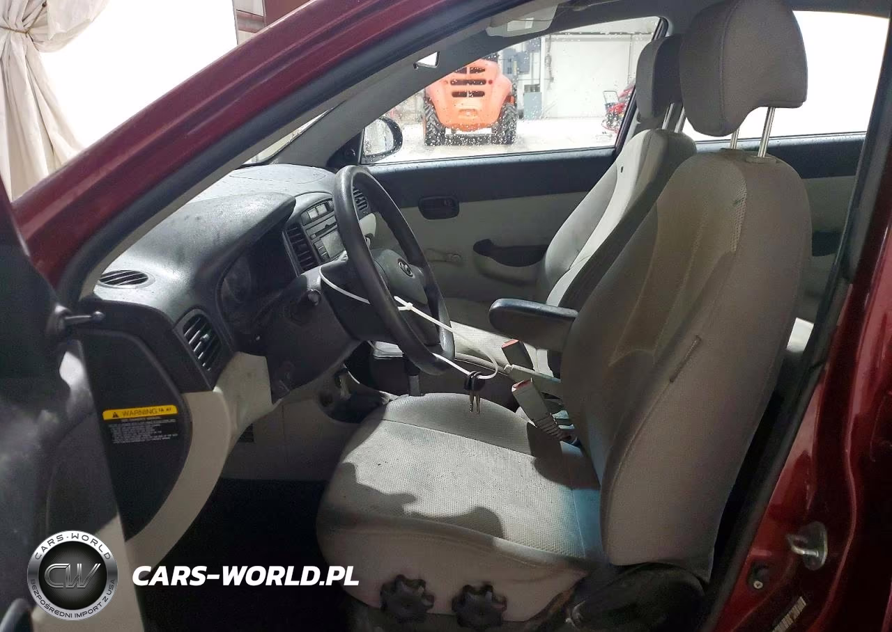2008 Hyundai Accent Gls VIN:KMHCN46C08U249132 - 7