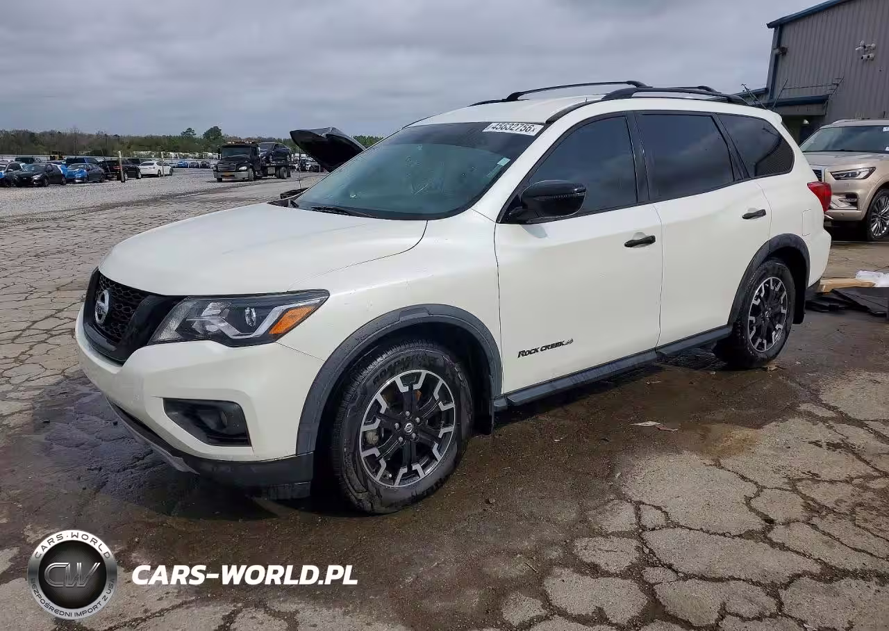 2019 Nissan Pathfinder Sv