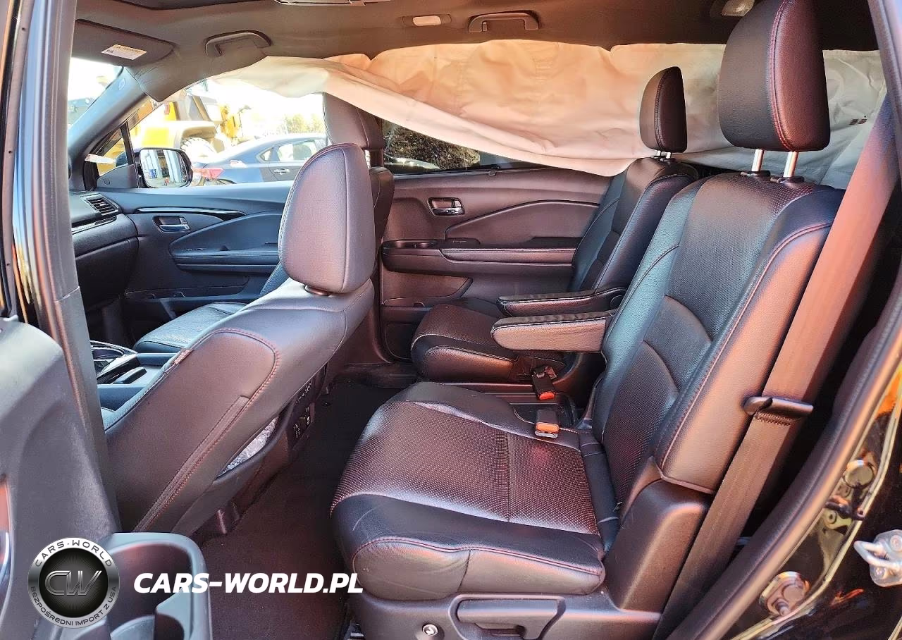 2020 Honda Pilot Black VIN:5FNYF6H74LB002992 - 11