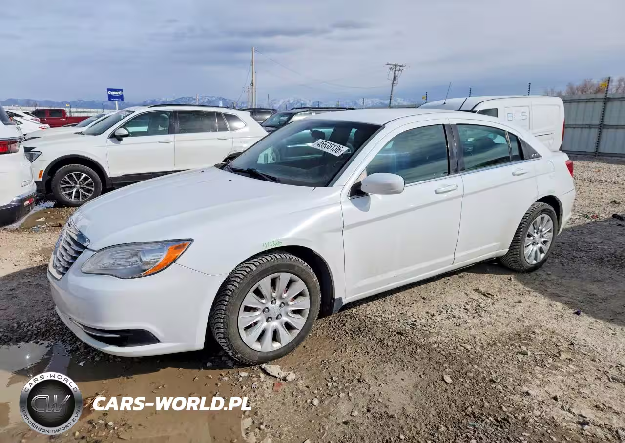 2013 Chrysler 200 Lx