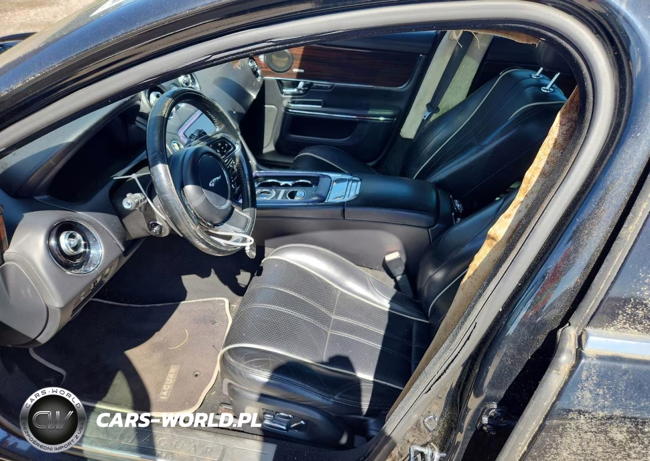 2011 Jaguar Xjl VIN:SAJWA2GB7BLV03182 - 7
