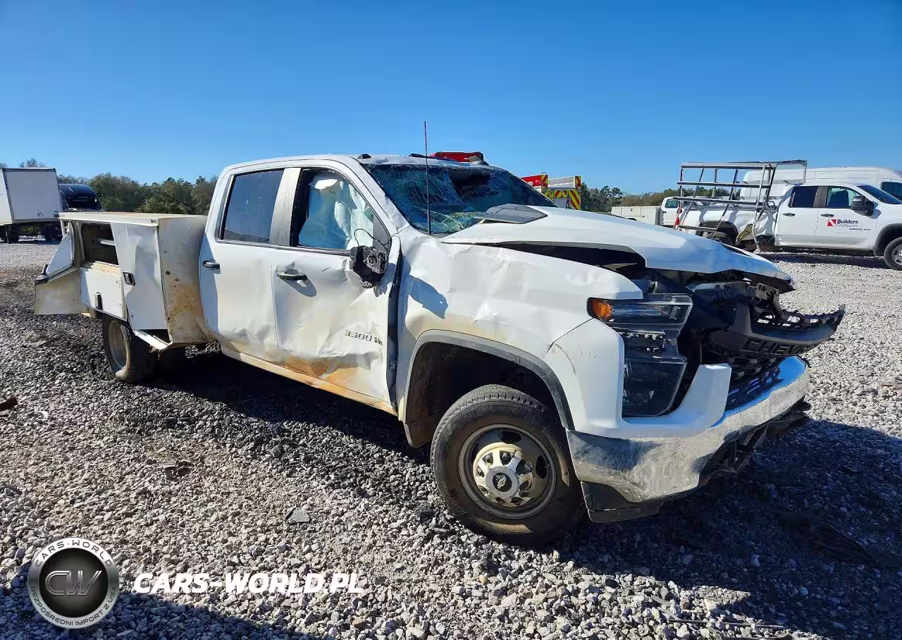 2021 Chevrolet Silverado K3500 VIN:1GB4YSE75MF193748 - 4