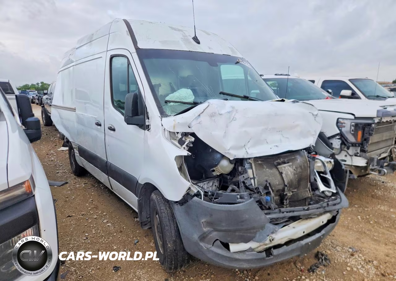 2021 Mercedes Benz Sprinter 2500 Delivery Van VIN:W1Y4EBHY9MT059878 - 4