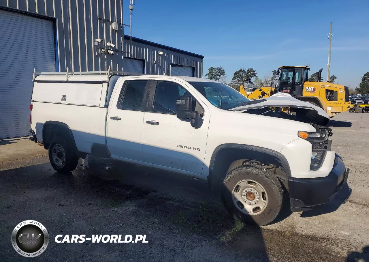2021 Chevrolet Silverado C2500 Heavy Duty VIN:1GC5WLE78MF136715 - 4