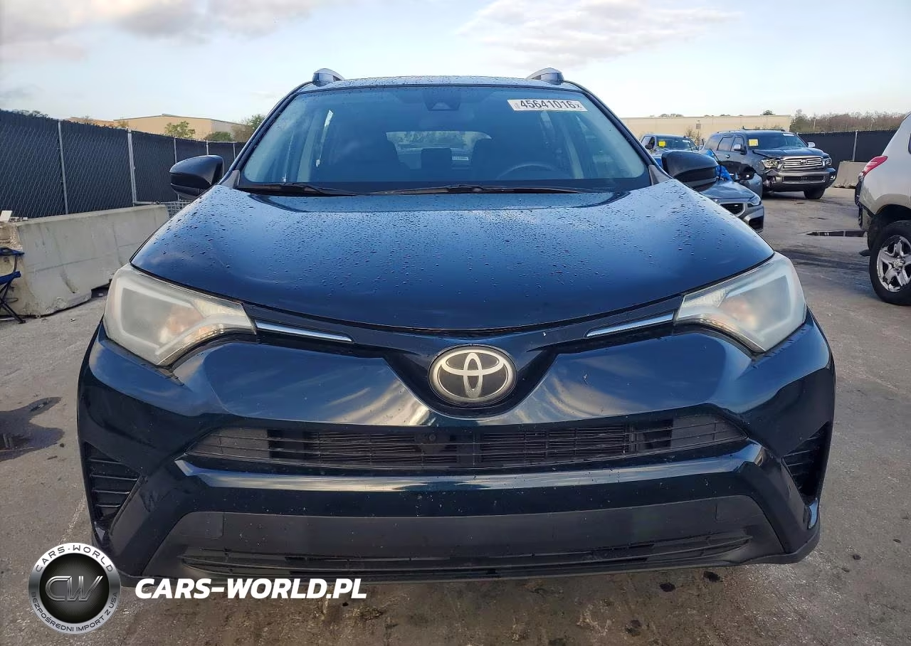 2017 Toyota Rav4 Le VIN:JTMZFREV5HJ137956 - 5