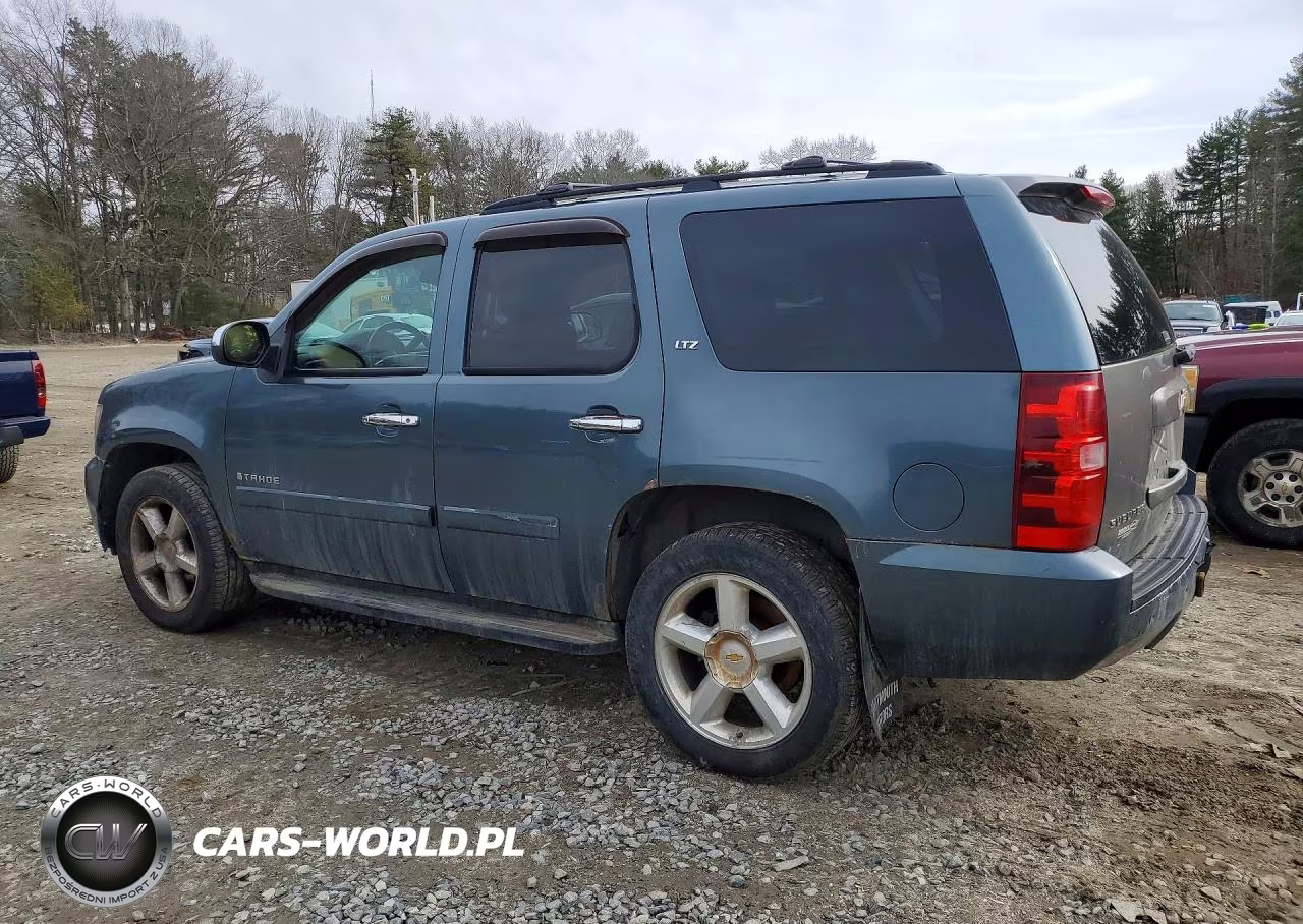 2009 Chevrolet Suburban K1500 Ltz VIN:1GNFK13038J137677 - 2