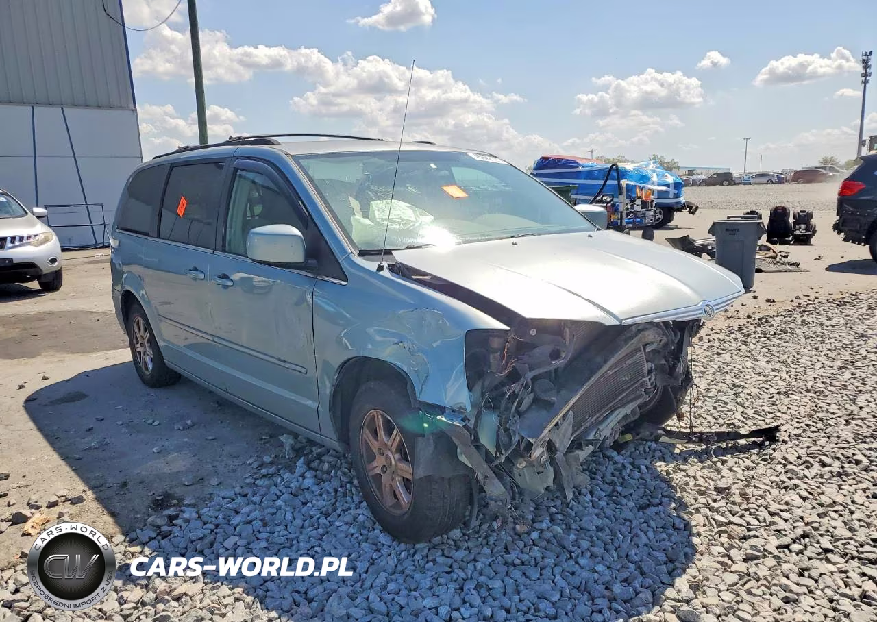 2008 Chrysler Town & Country Touring VIN:2A8HR54P08R797115 - 4