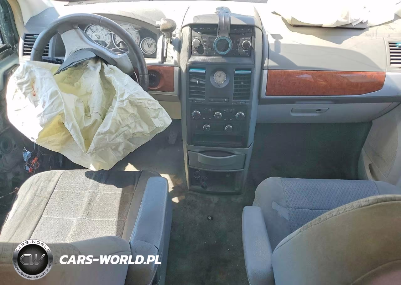 2008 Chrysler Town & Country Touring VIN:2A8HR54P08R797115 - 8